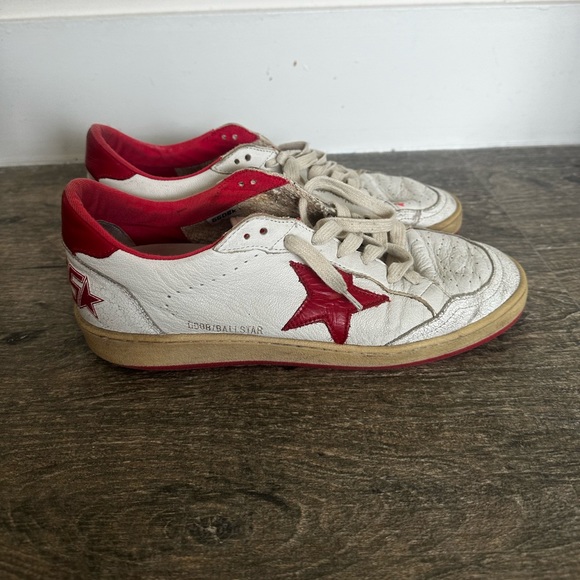 White Ball Star sneakers in leather with red star and heel tab - Picture 2 of 9